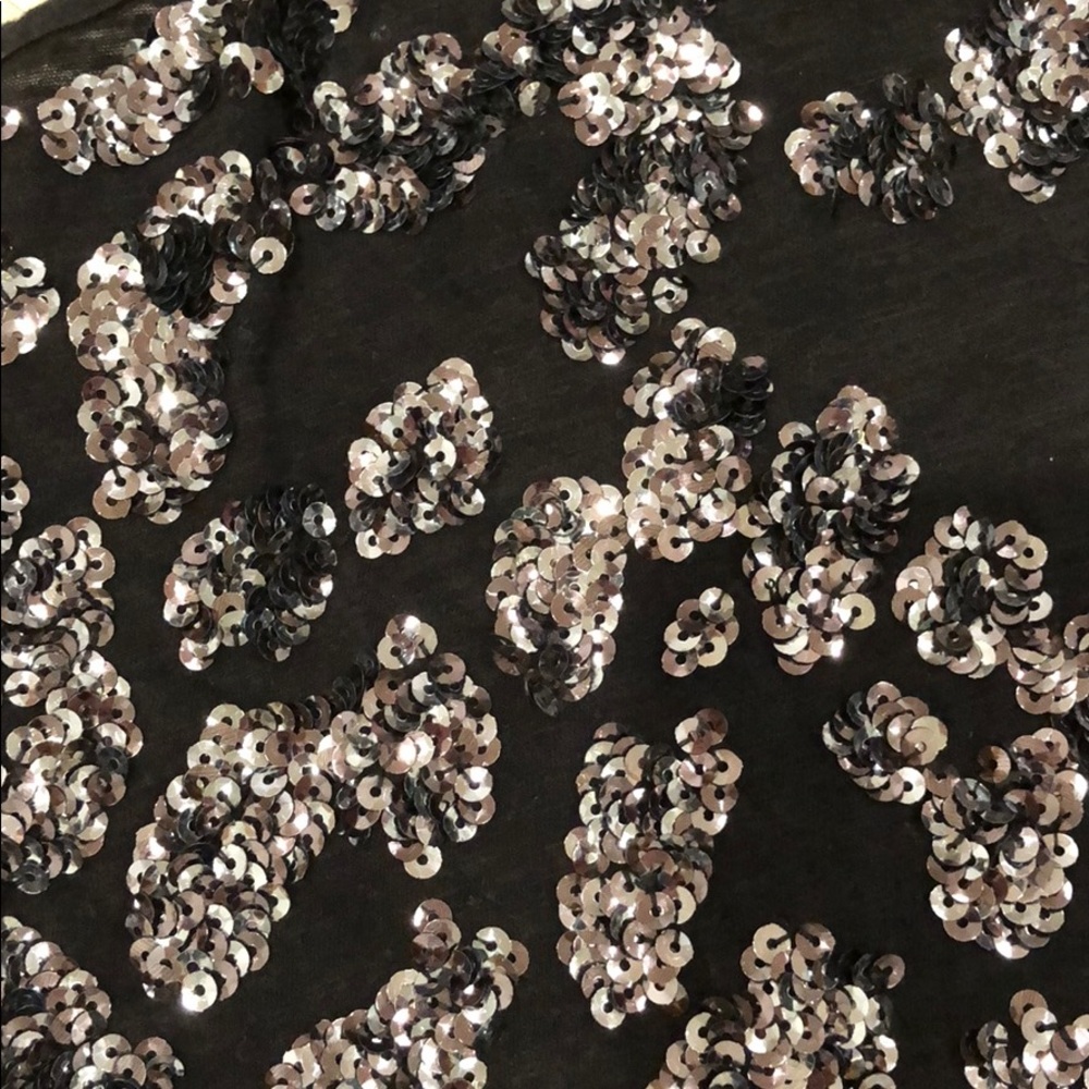 Top - Picture 4 of 7